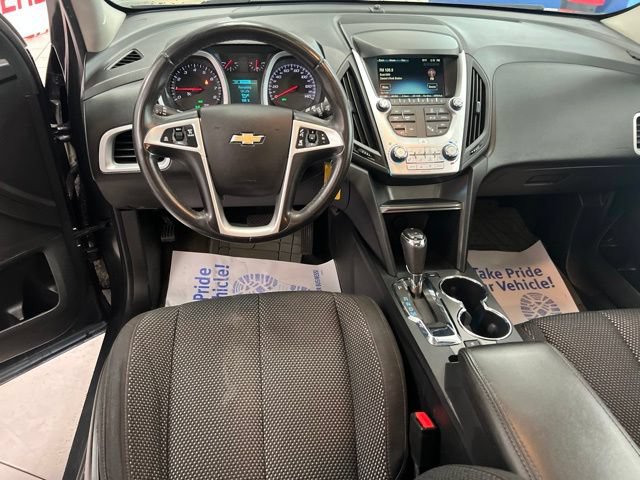 Used 2017 Chevrolet Equinox LT FWD image 26