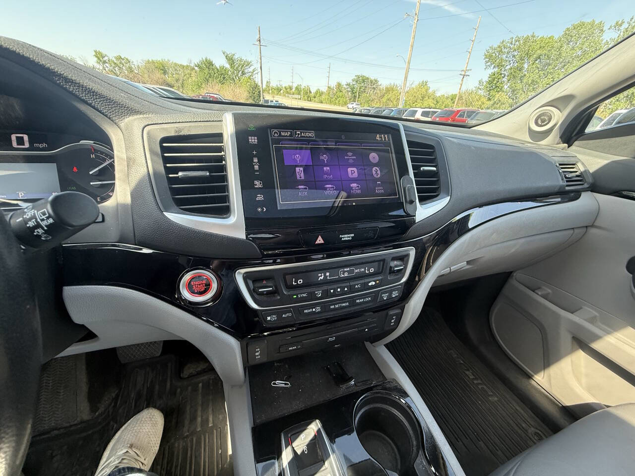 Used 2016 Honda Pilot Touring image 27