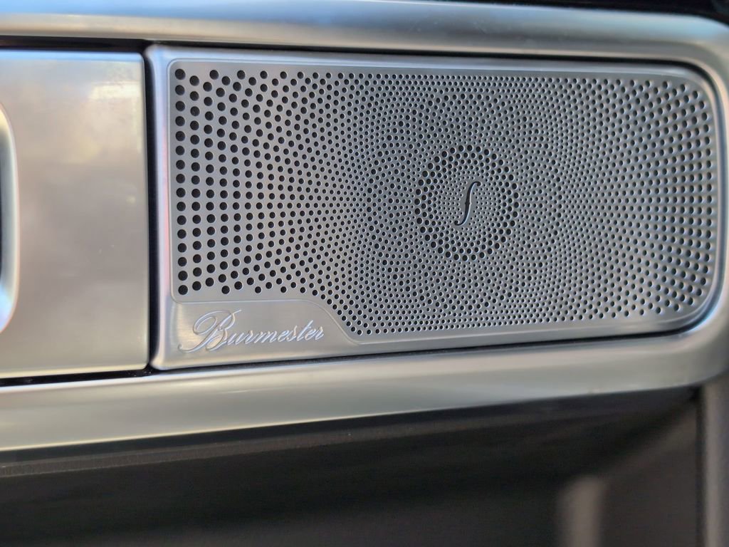 Used 2021 Mercedes-Benz G 63 AMG 4MATIC w/ G Manufaktur Interior Package image 15