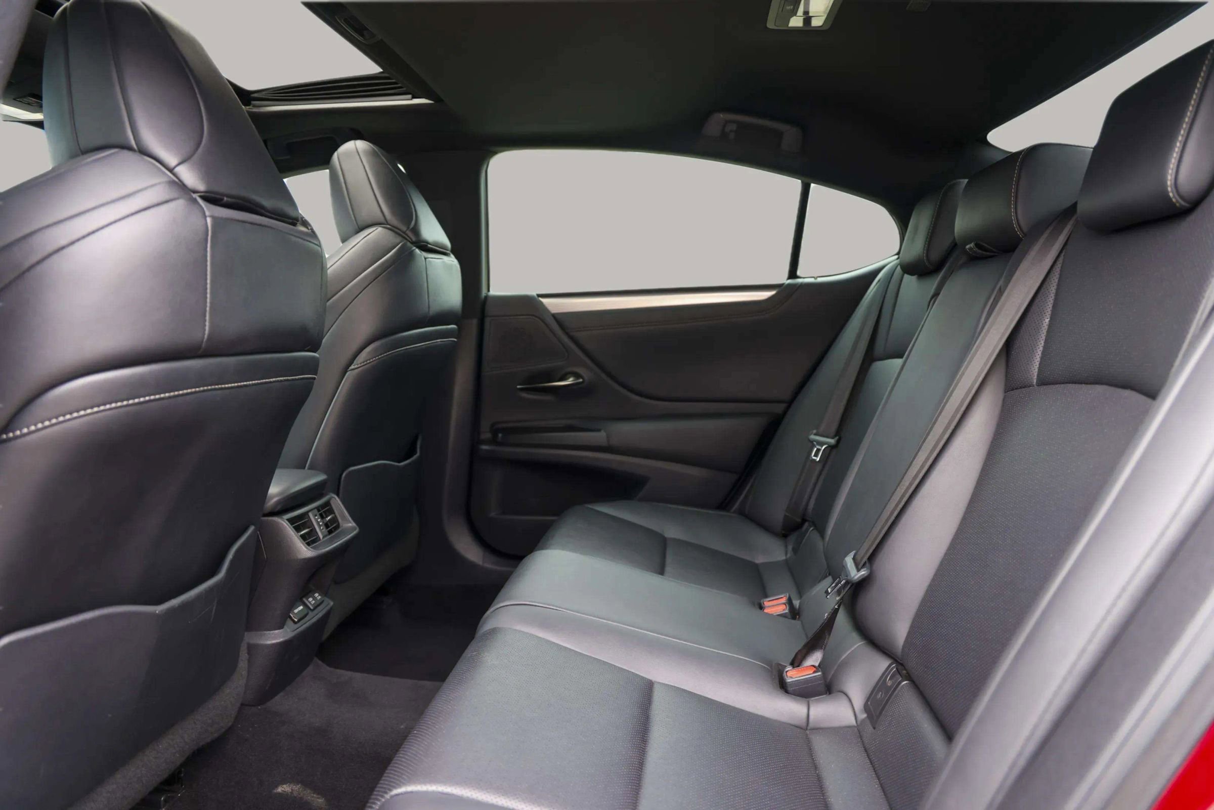 Used 2020 Lexus ES 350 F Sport w/ Accessory Package 2 image 29