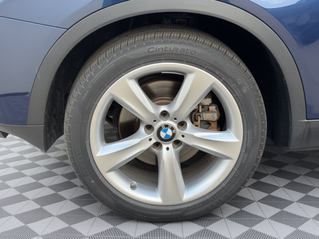 Used 2017 BMW X3 xDrive28i AWD/4WD image 13