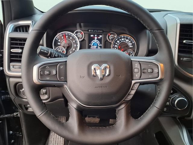 New 2026 RAM 1500 4x4 Crew Cab image 15