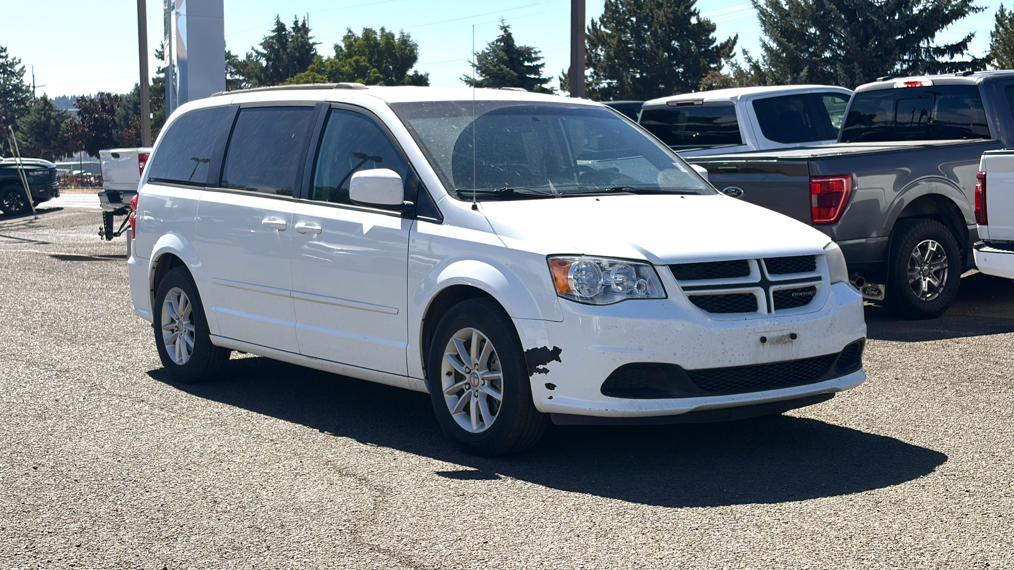 Used 2015 Dodge Grand Caravan SXT