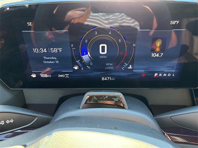 Used 2025 Chevrolet Traverse RS image 13