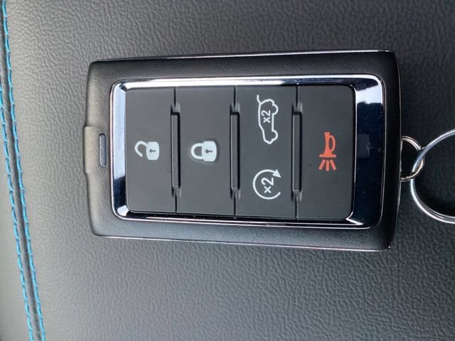 New 2024 Jeep Grand Cherokee Trailhawk w/ Advanced Protech Group II AWD/4WD image 11