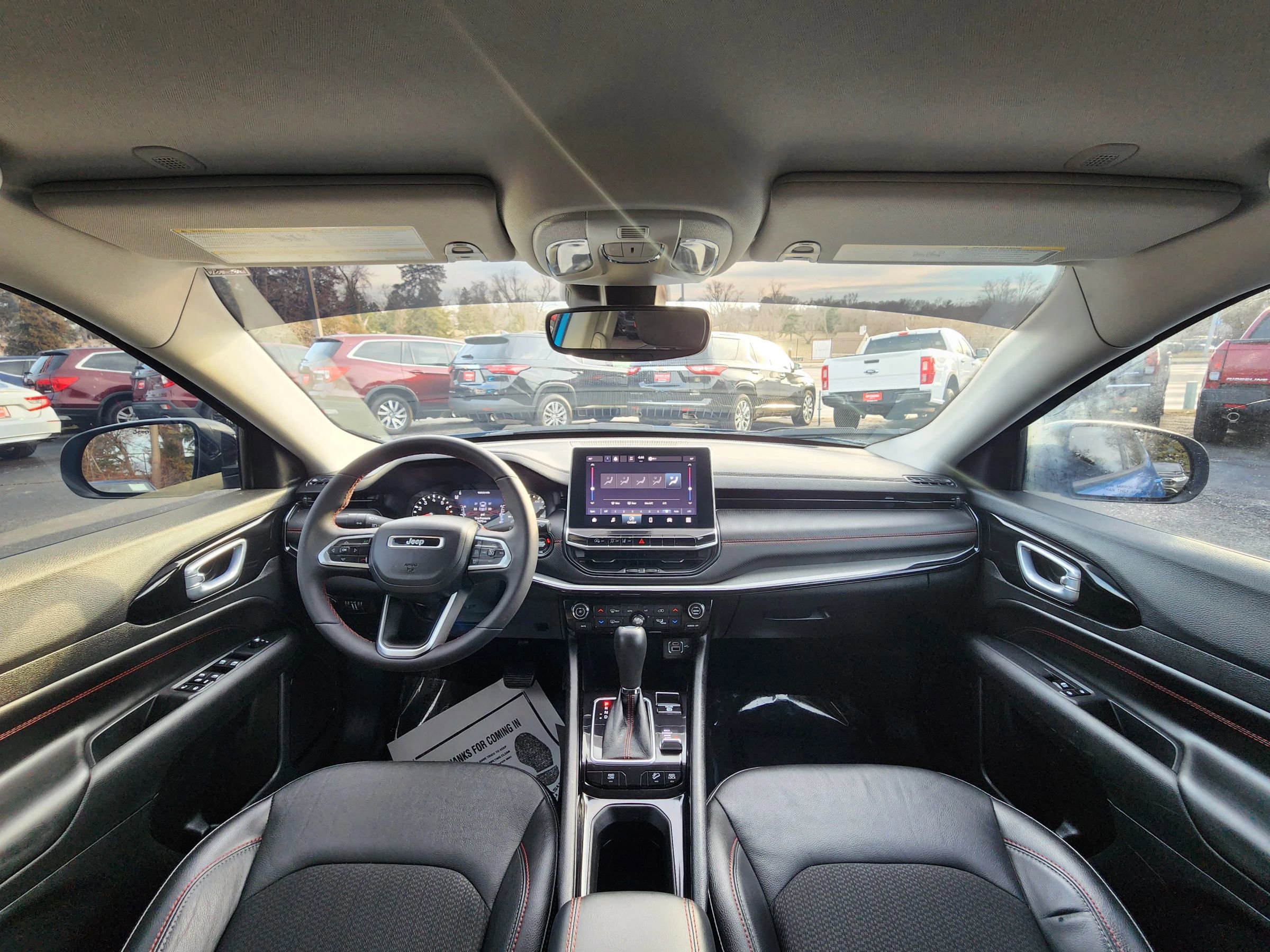 Used 2022 Jeep Compass Trailhawk w/ Trailer Tow Group AWD/4WD image 9