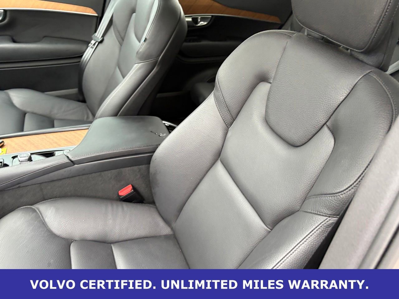 Certified 2024 Volvo XC90 B6 Plus w/ Protection Package Premier AWD/4WD image 29