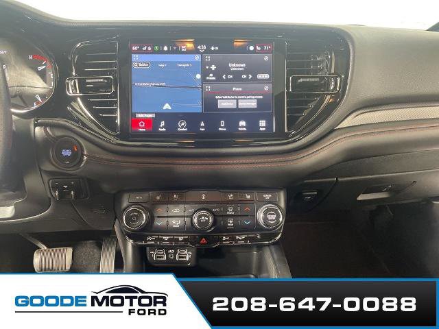 Used 2024 Dodge Durango GT image 13