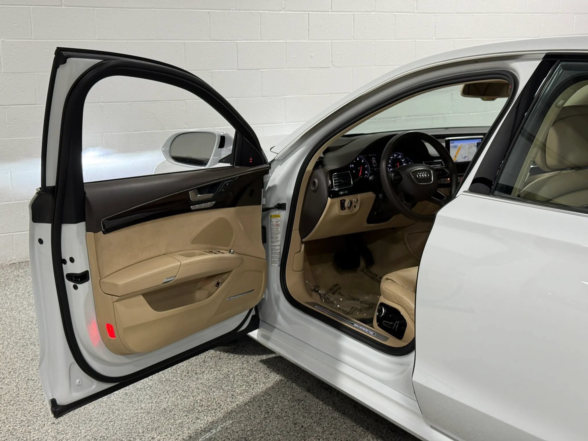 Used 2018 Audi A8 L 4.0T w/ Executive Package AWD/4WD image 10