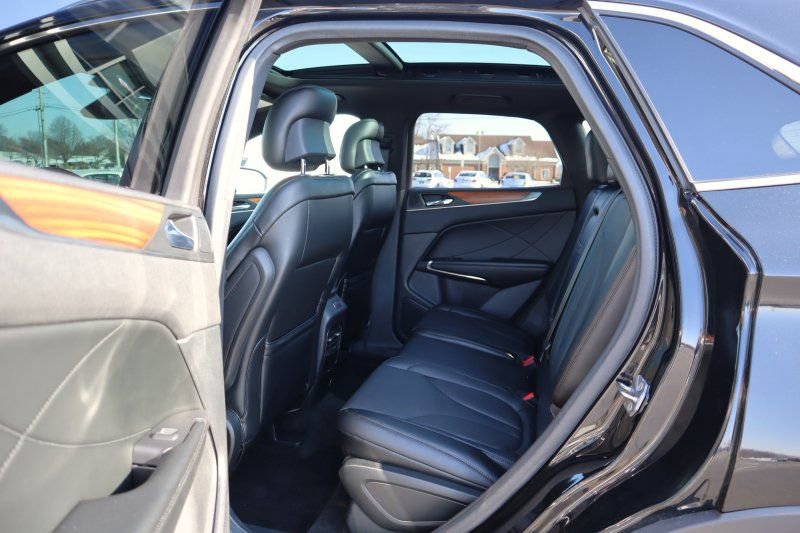 Used 2015 Lincoln MKC AWD w/ Equipment Group 102A Reserve image 16