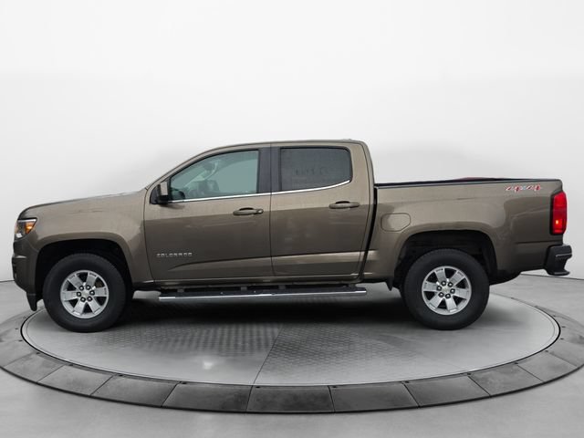 Used 2017 Chevrolet Colorado W/T w/ WT Convenience Package AWD/4WD image 2