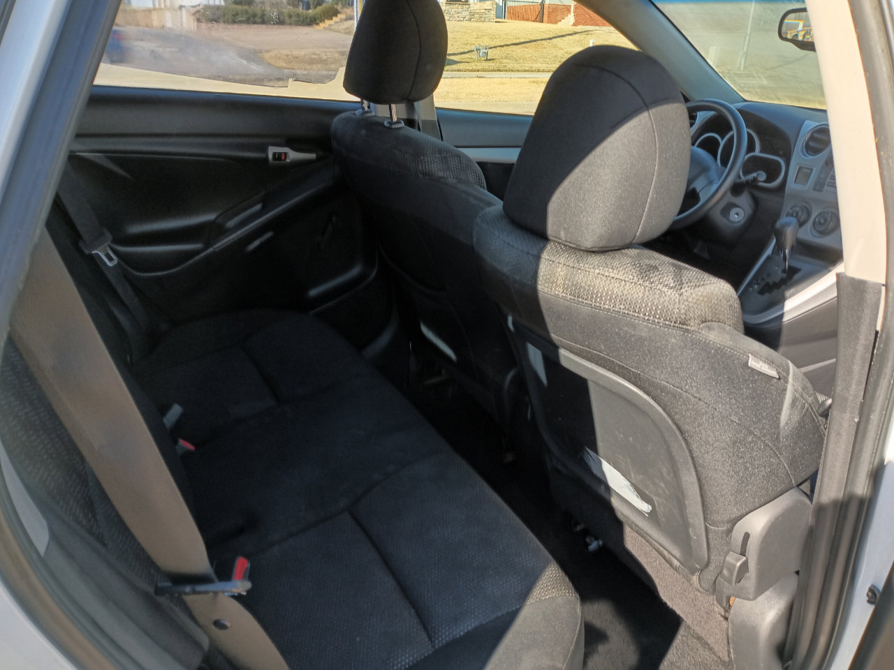 Used 2009 Pontiac Vibe 2.4L image 11