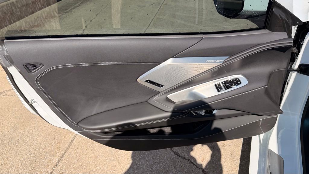 Used 2020 Chevrolet Corvette Stingray Preferred Cpe w/ 2LT Preferred Equipment Group image 27