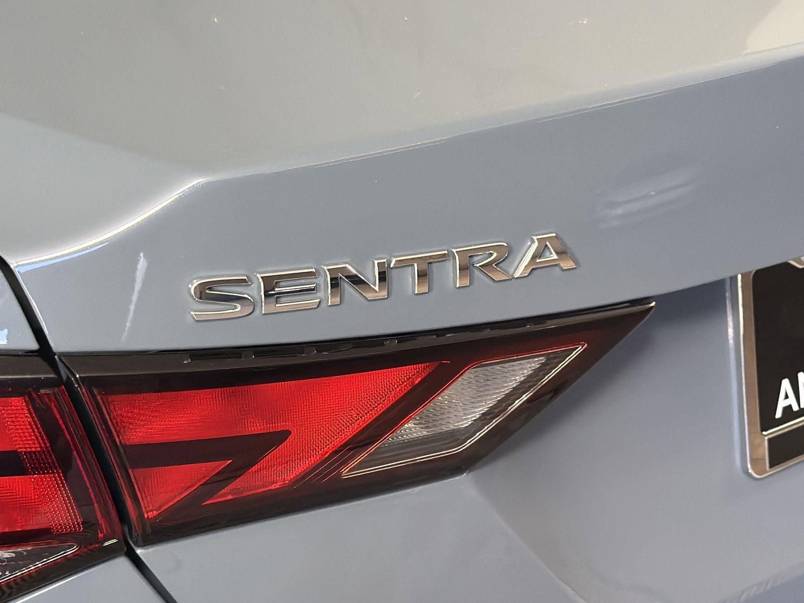 Used 2025 Nissan Sentra SV FWD image 27