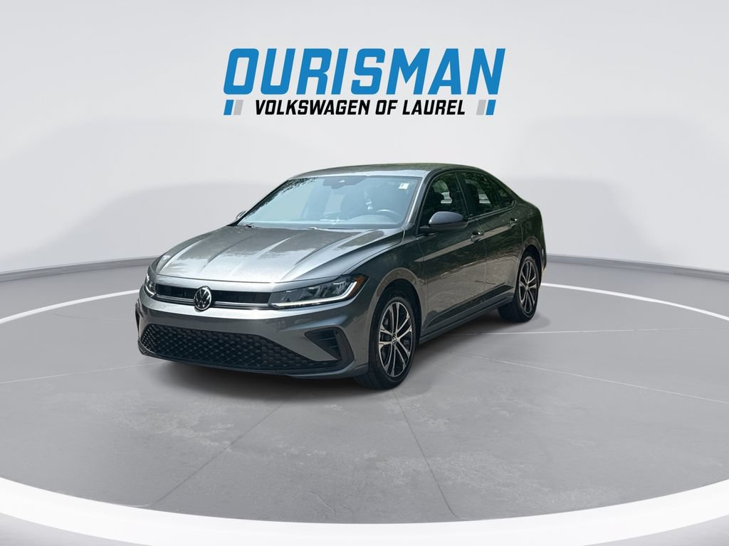 Used 2025 Volkswagen Jetta Sport FWD image 4