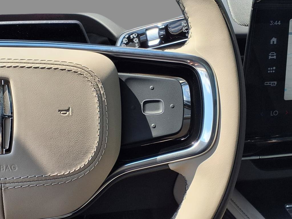 New 2025 Lincoln Nautilus Reserve w/ Jet Appearance Package AWD/4WD image 21