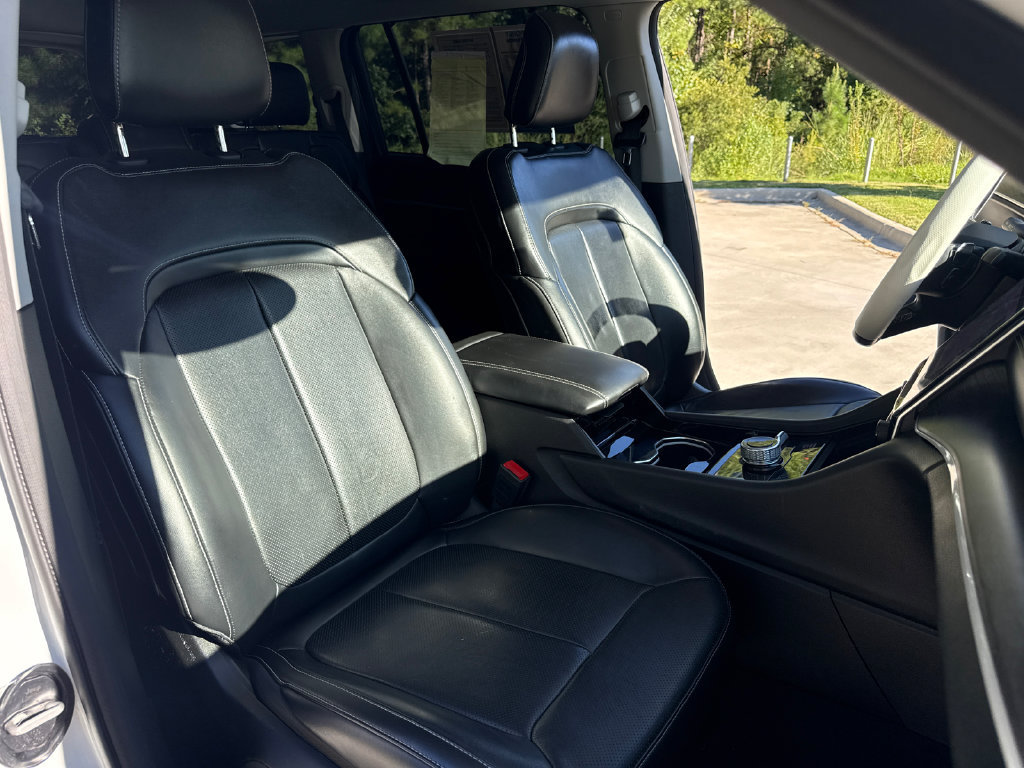 Used 2021 Jeep Grand Cherokee L Limited w/ Luxury Tech Group II AWD/4WD image 35