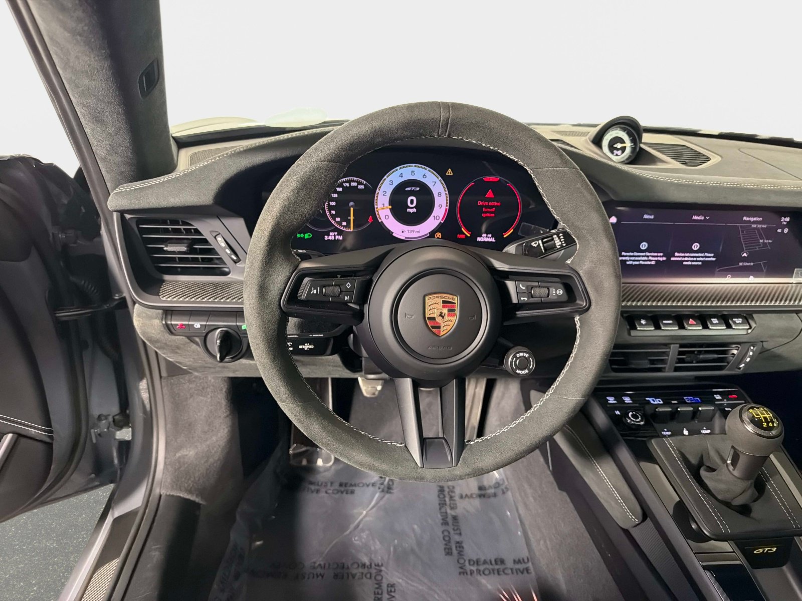Used 2026 Porsche 911 GT3 w/ Weissach Package RWD image 34