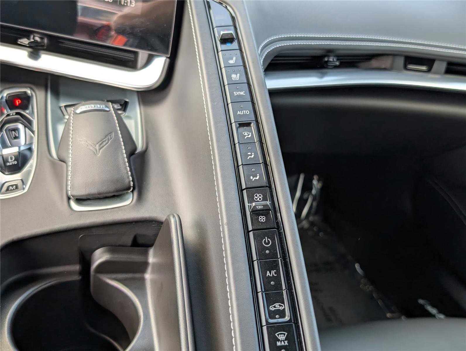 Used 2023 Chevrolet Corvette Z06 w/ Z07 Performance Package image 27