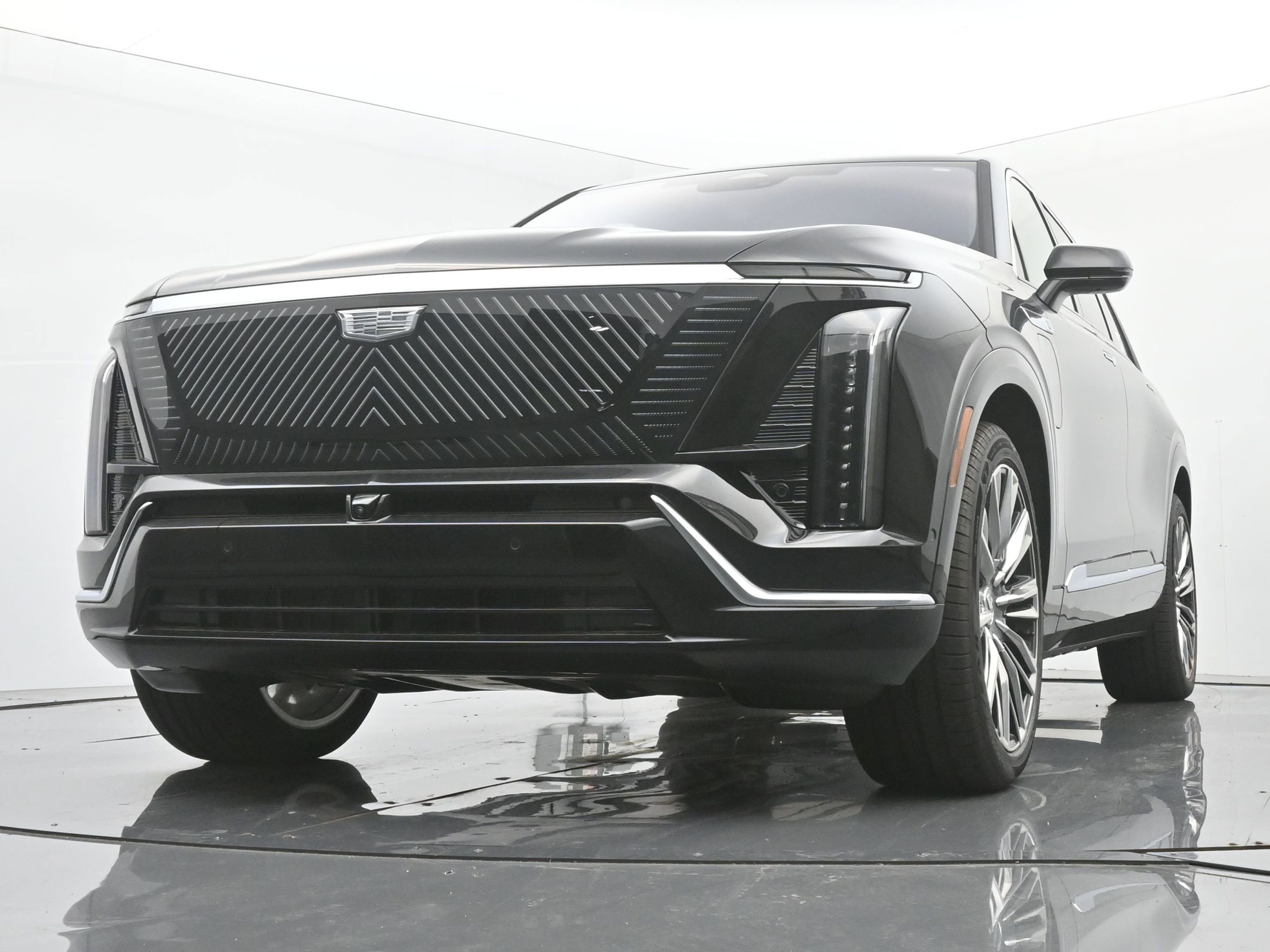 New 2026 Cadillac Vistiq Premium Luxury w/ LPO, Floor Liner Package image 15