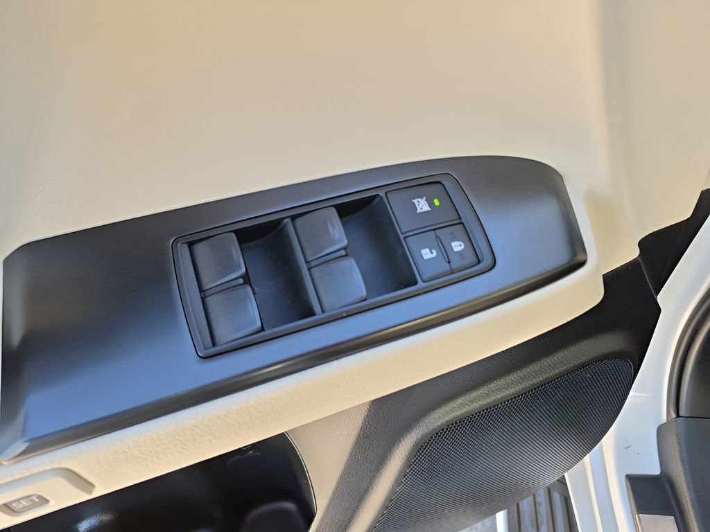 Used 2023 Lexus GX 460 Luxury w/ Sport Design Package image 29