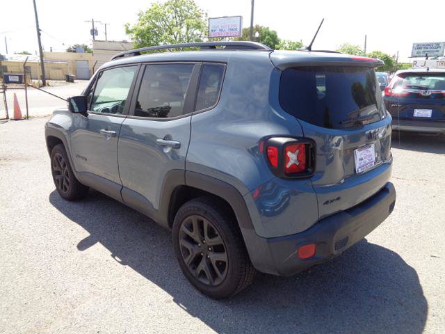 Used 2017 Jeep Renegade Altitude AWD/4WD image 8