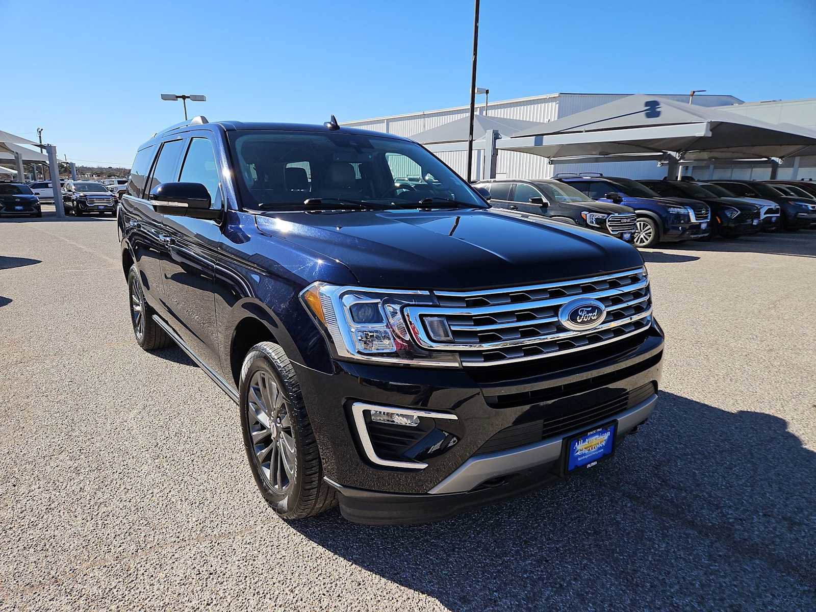 Used 2021 Ford Expedition Limited image 2