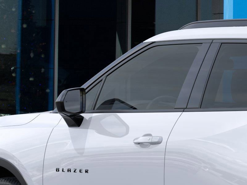 New 2026 Chevrolet Blazer LT w/ Midnight/Sport Edition FWD image 12