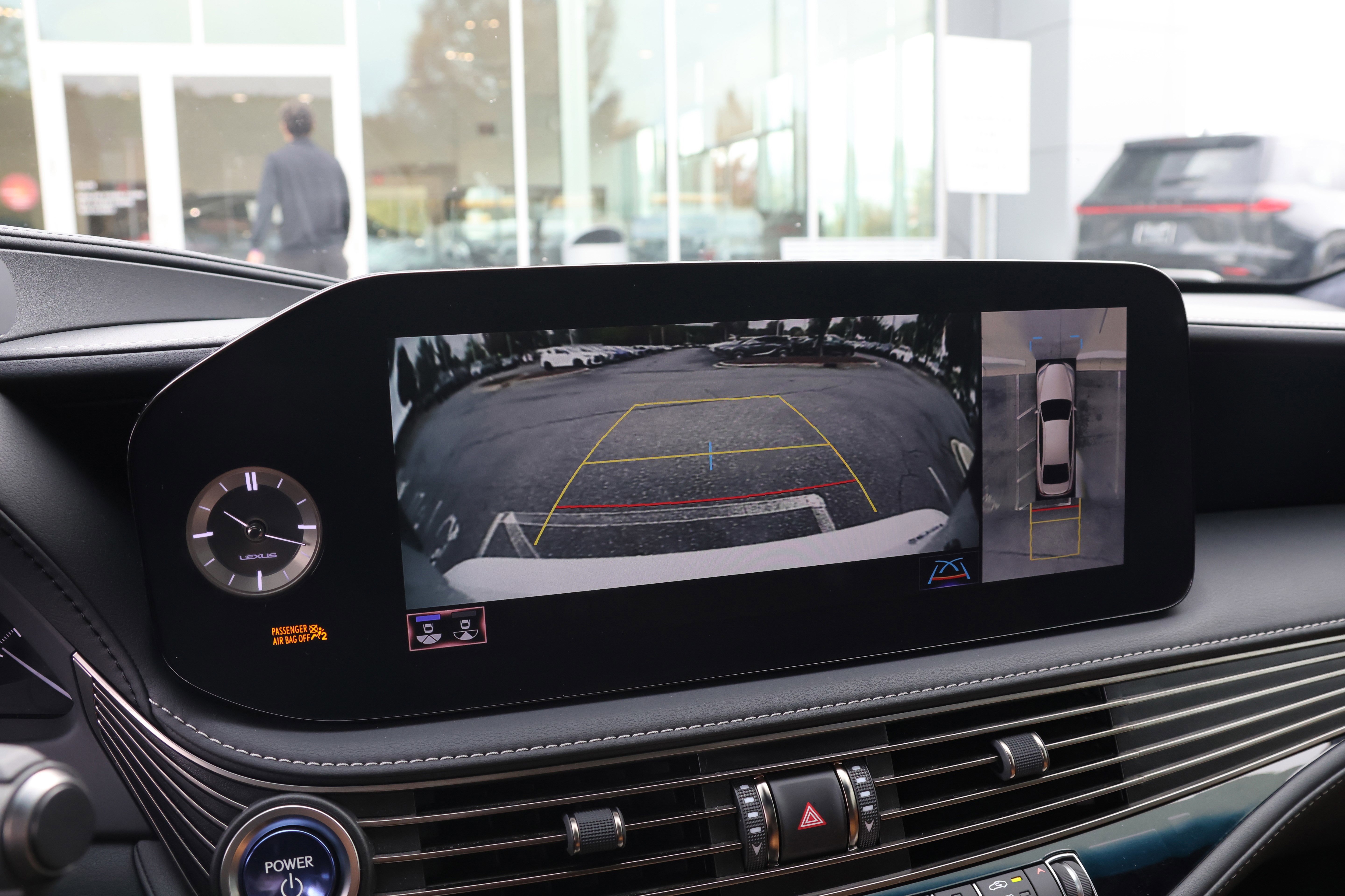 Used 2021 Lexus LS 500h image 24