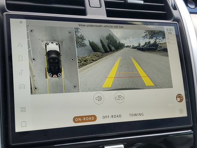 Certified 2025 Land Rover Discovery S AWD/4WD image 33