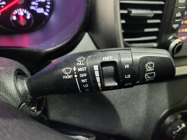 Used 2019 Kia Sorento L image 34