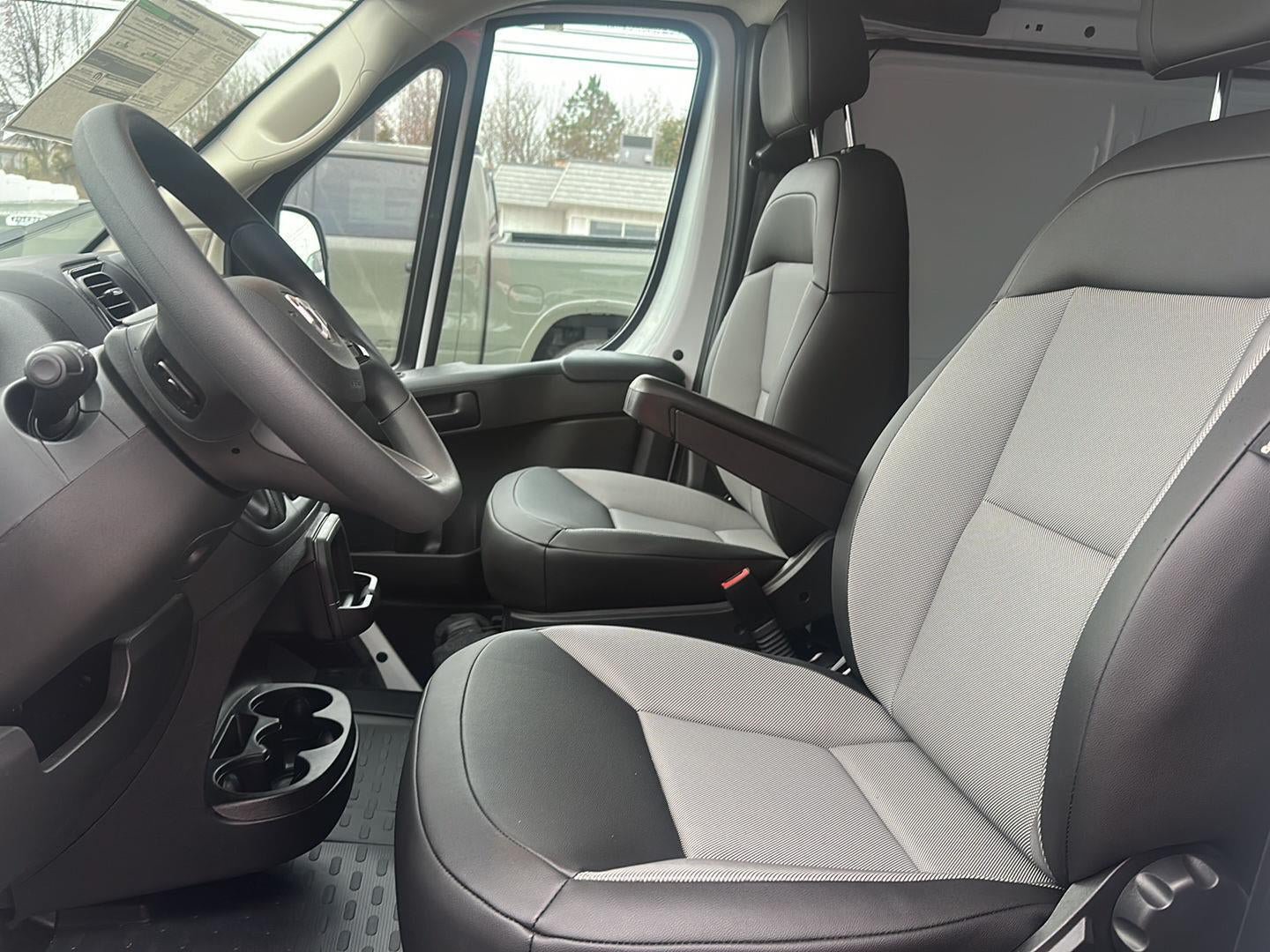 New 2026 RAM ProMaster 1500 w/ Convenience Group FWD image 12