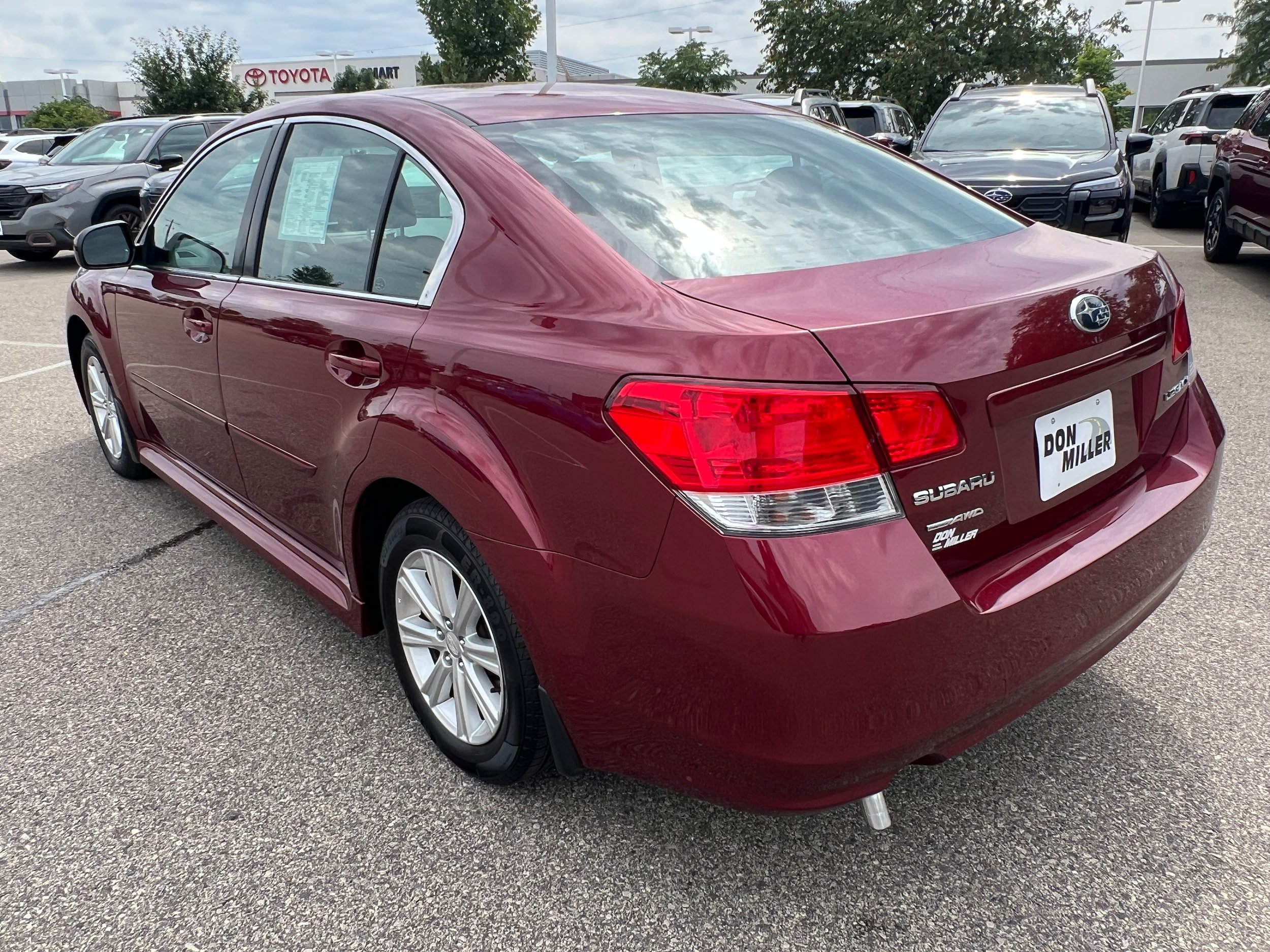Used 2012 Subaru Legacy 2.5i w/ Alloy Wheel Pkg AWD/4WD image 5