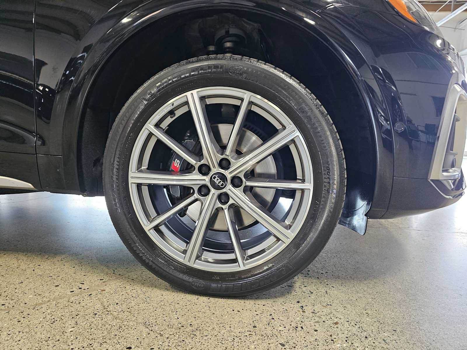 Used 2022 Audi SQ5 Prestige w/ Prestige Package AWD/4WD image 9