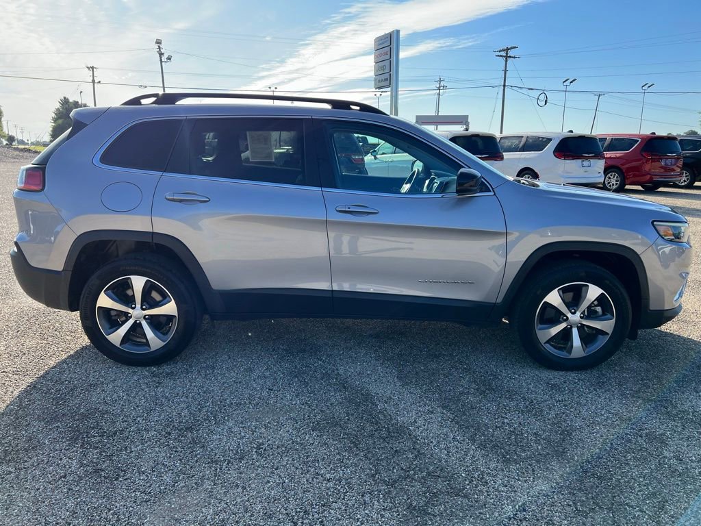 Used 2022 Jeep Cherokee Limited image 6