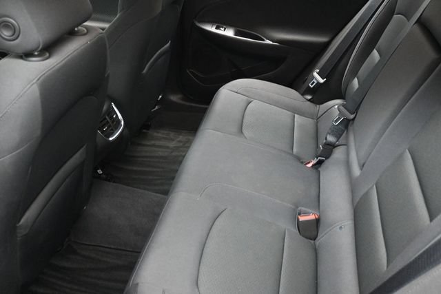 Used 2018 Chevrolet Malibu LT FWD image 25