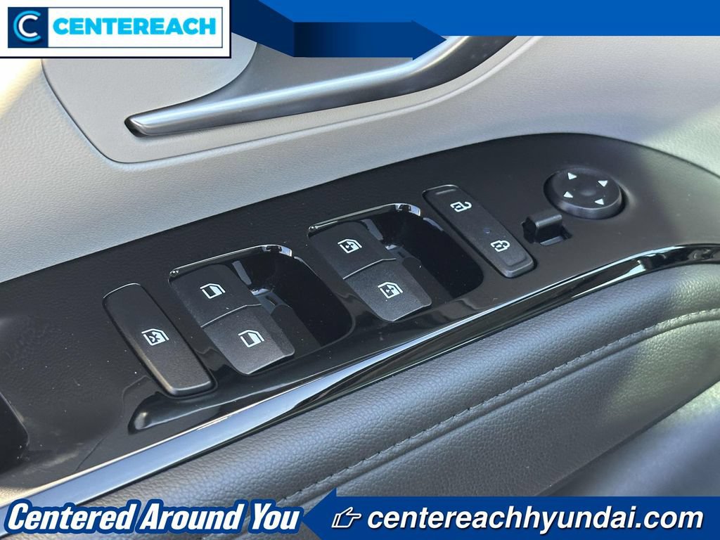 Used 2024 Hyundai Tucson Limited AWD/4WD image 14