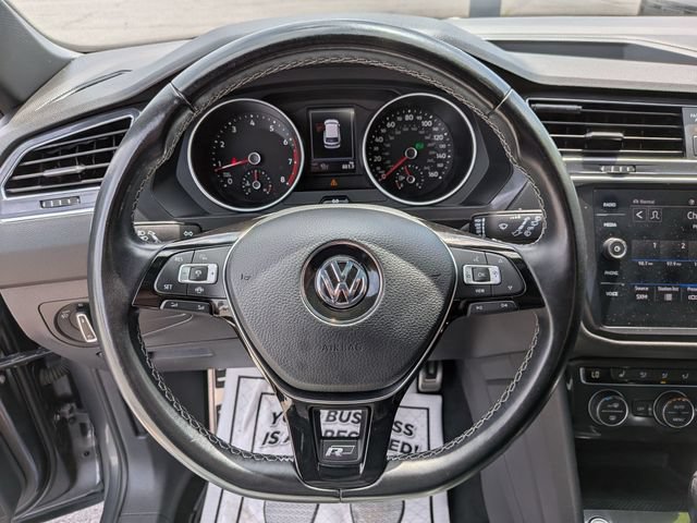 Used 2021 Volkswagen Tiguan SE R-Line AWD/4WD image 9