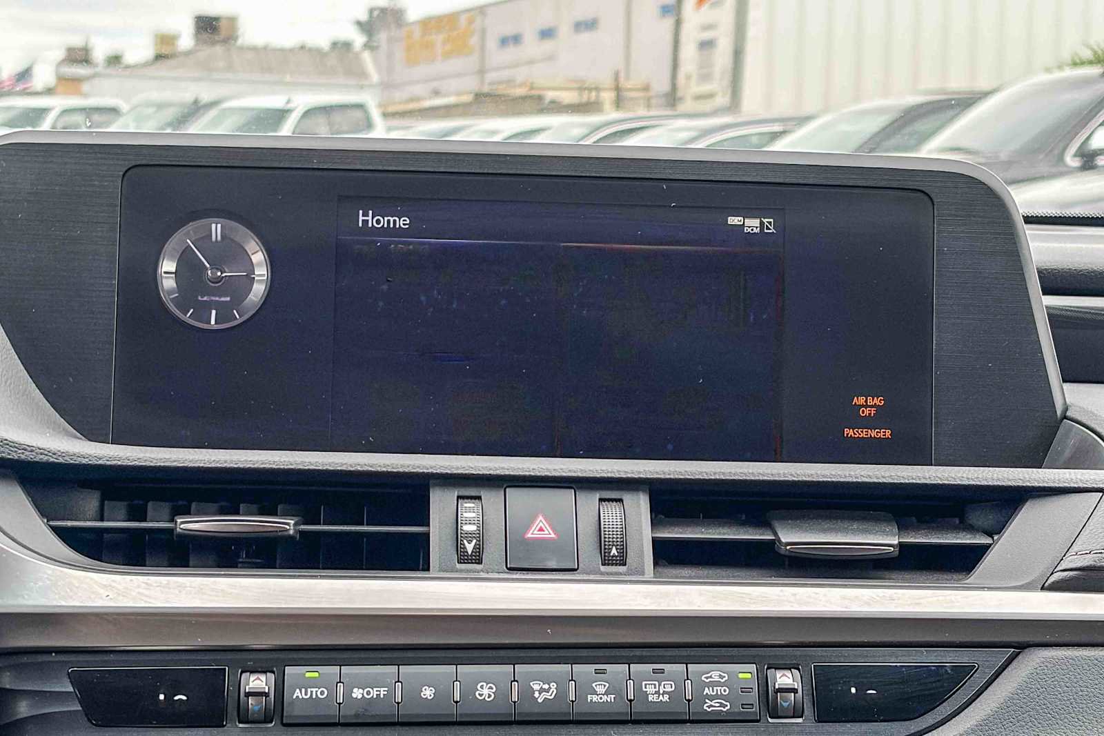 Used 2021 Lexus ES 300h w/ Accessory Package image 13