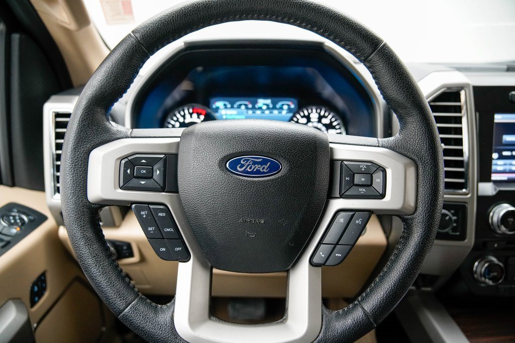 Used 2015 Ford F150 Lariat w/ Equipment Group 502A Luxury image 31