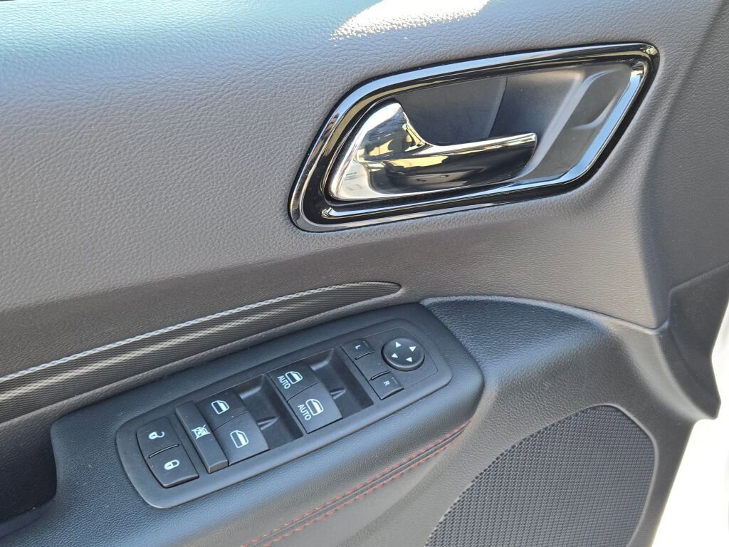 Used 2025 Dodge Durango GT image 21