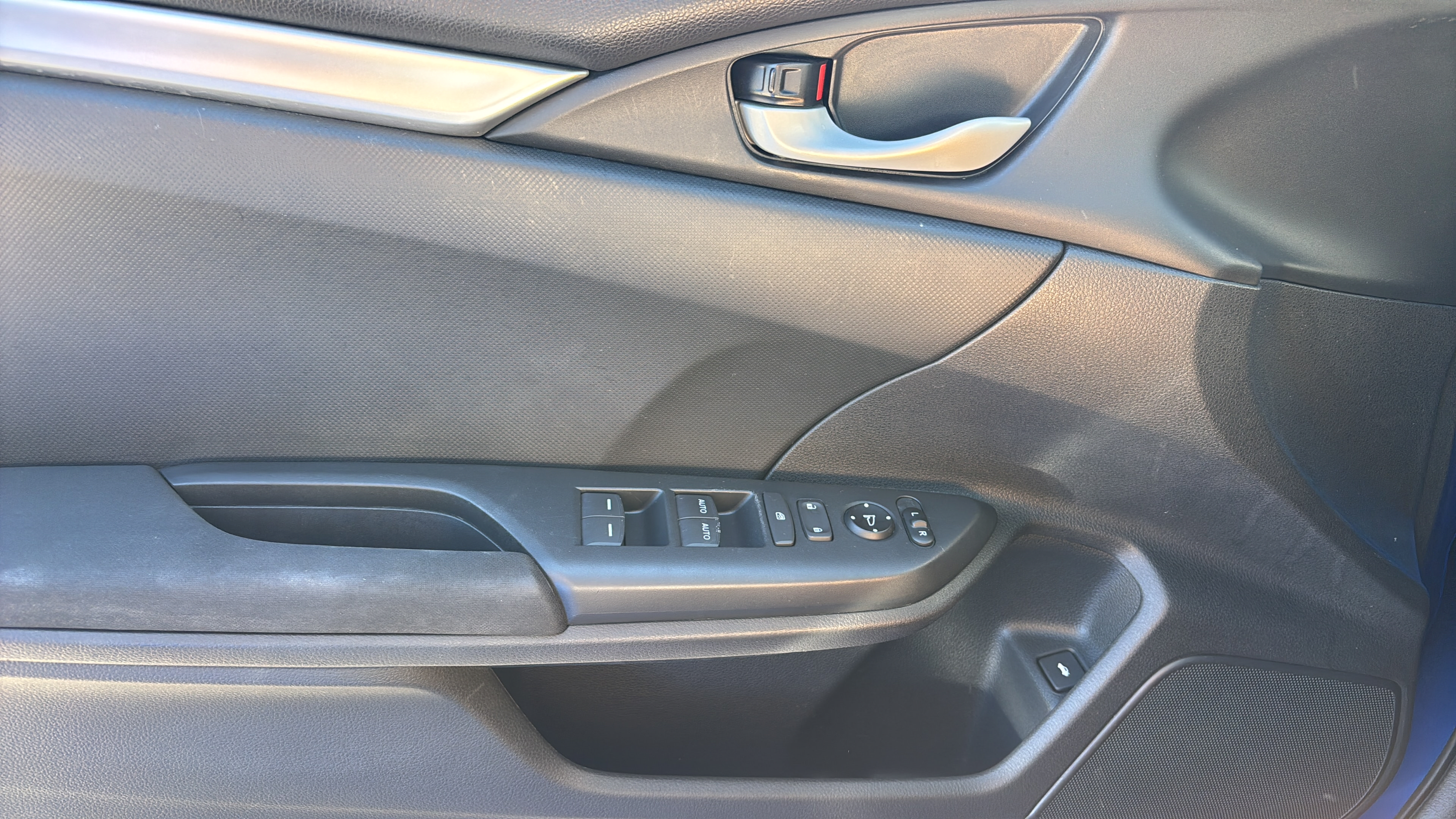 Used 2016 Honda Civic LX image 24