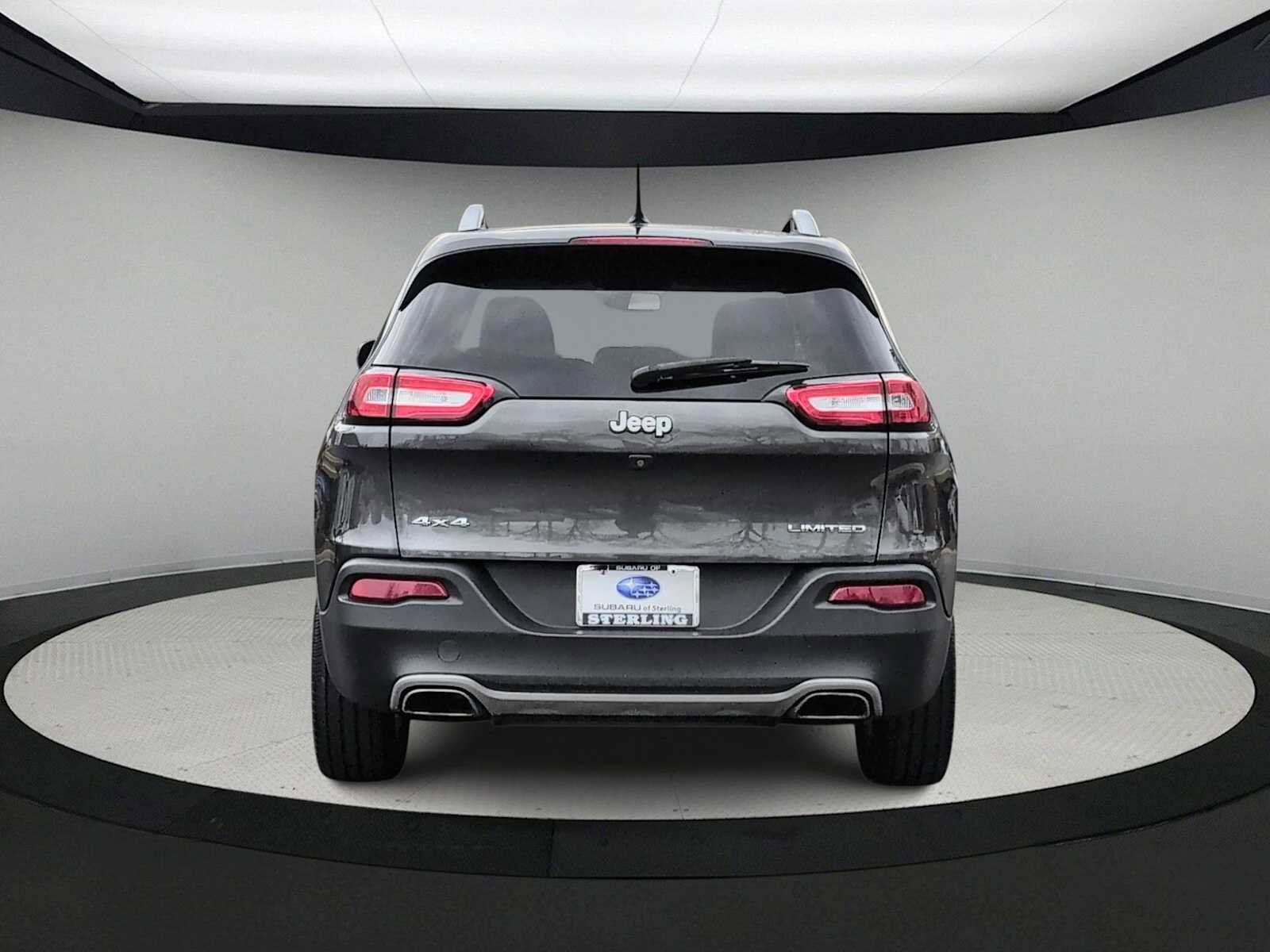 Used 2015 Jeep Cherokee Limited w/ Luxury Group image 7