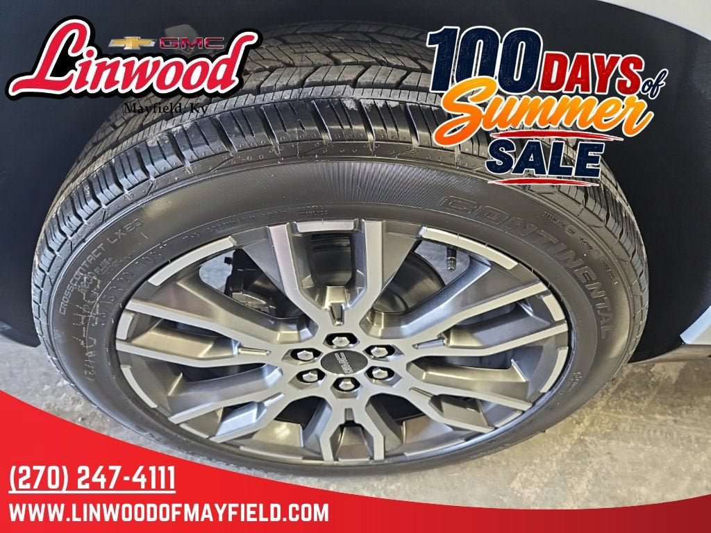 New 2027 GMC Acadia Denali Ultimate FWD image 8