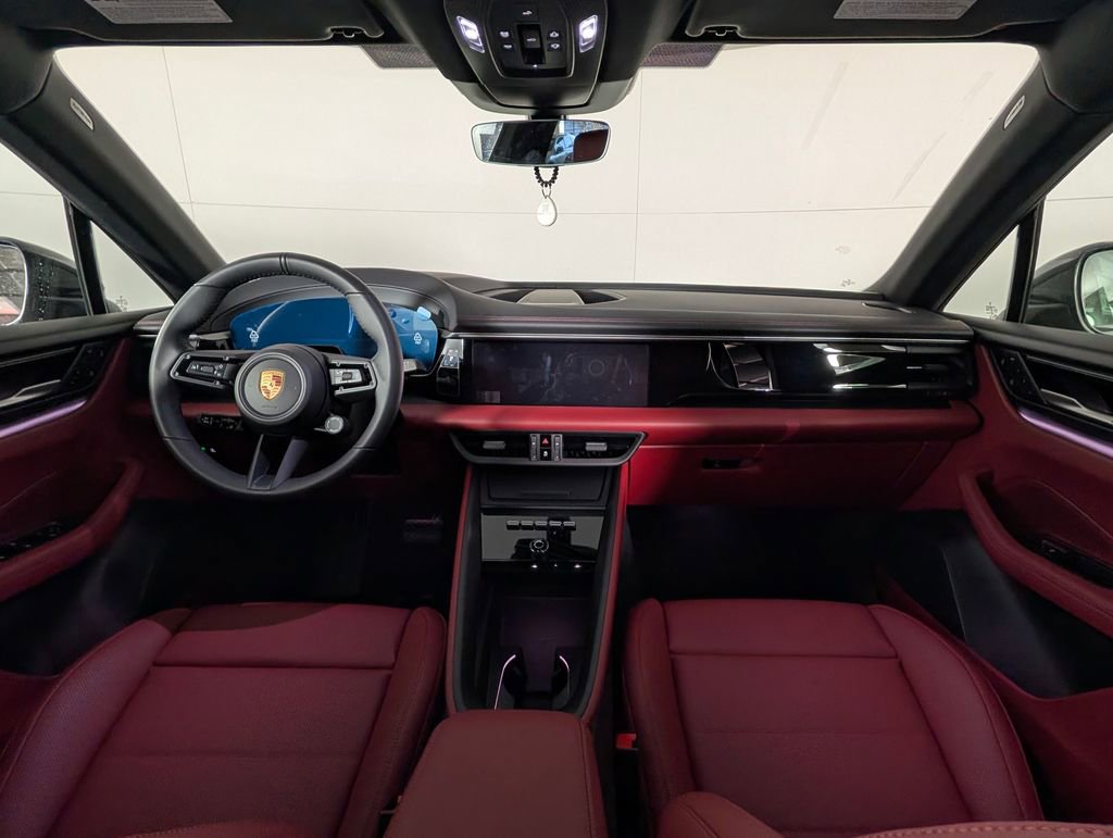 New 2026 Porsche Macan Electric image 21