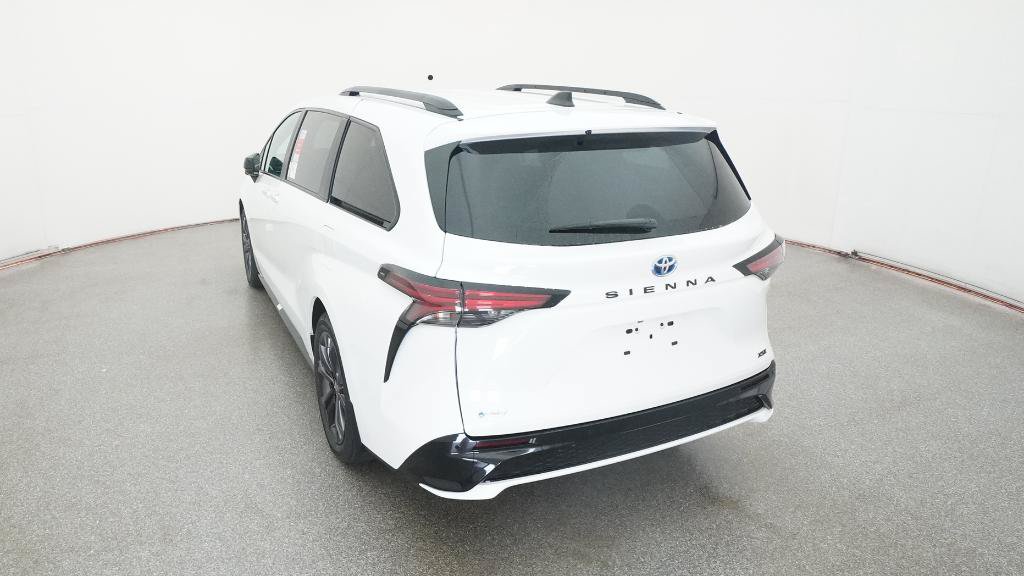 New 2025 Toyota Sienna XSE FWD image 9