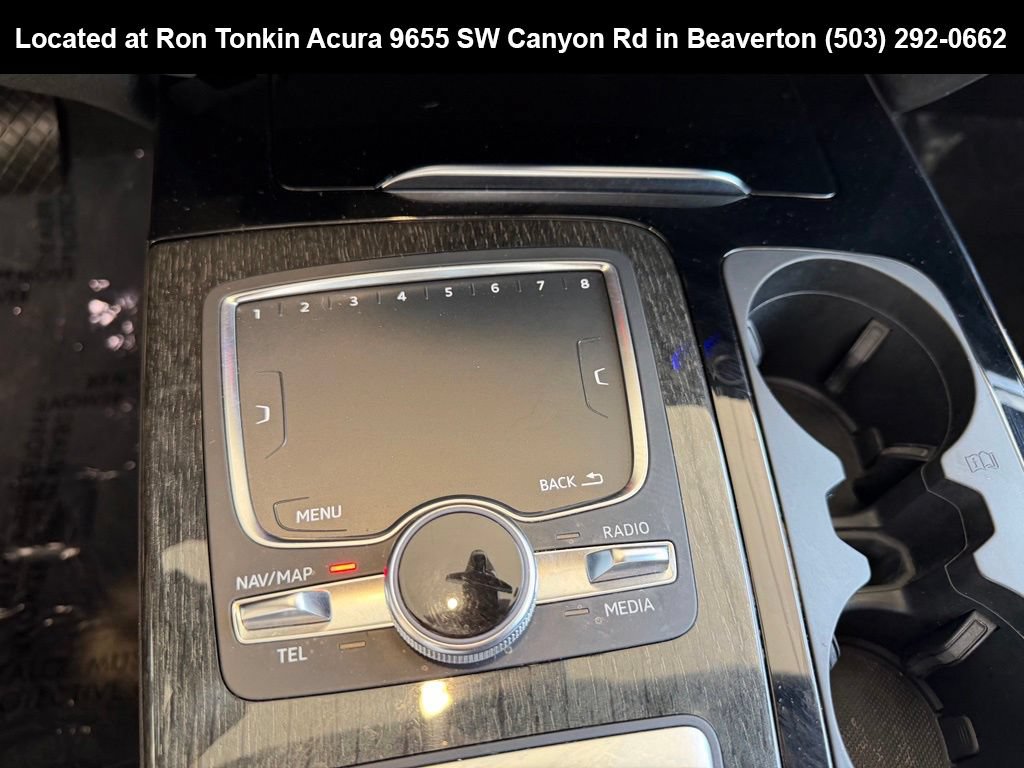 Used 2019 Audi Q7 3.0T Premium w/ Cold Weather Package AWD/4WD image 26