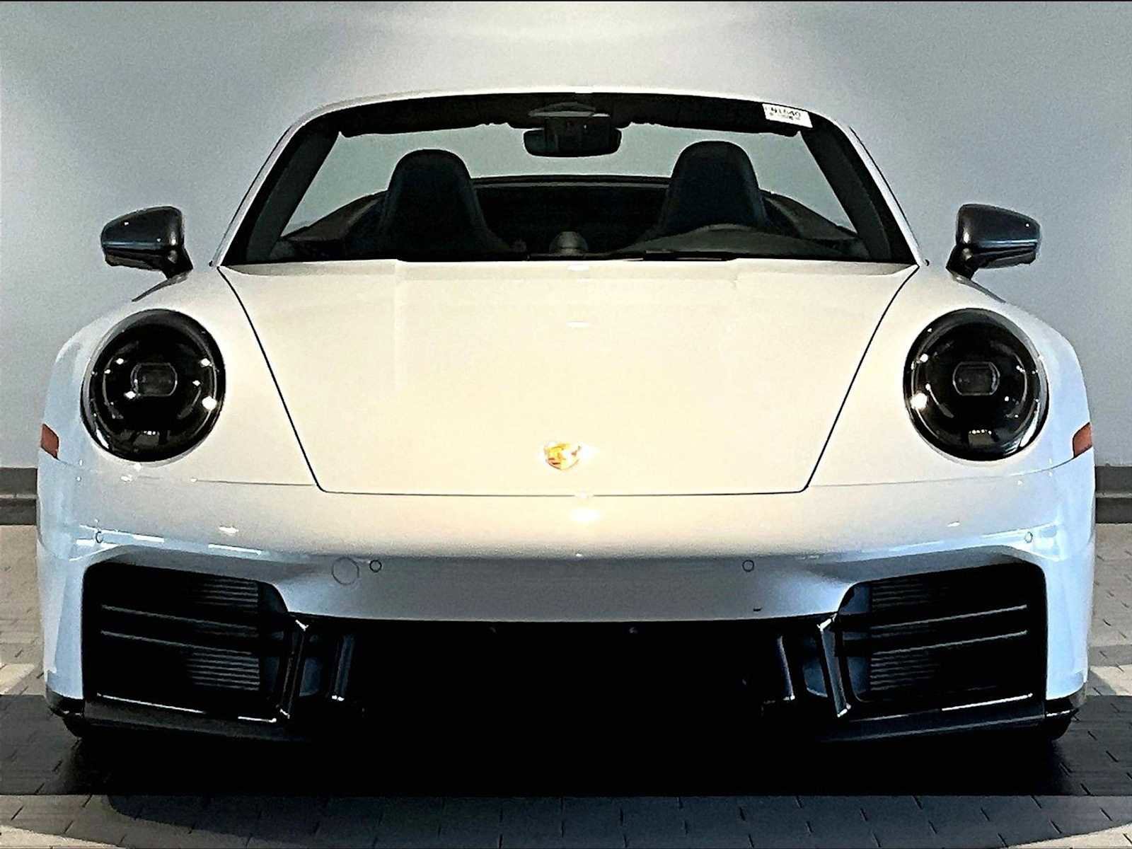 New 2026 Porsche 911 Carrera T RWD image 10