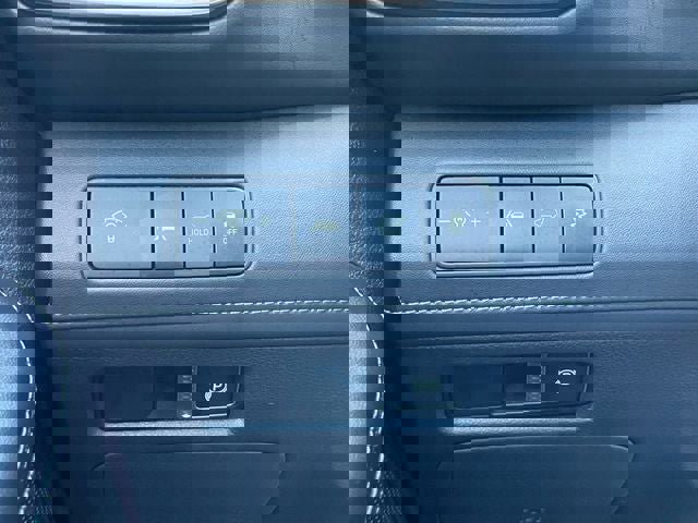 Used 2023 Hyundai Santa Fe Limited image 10