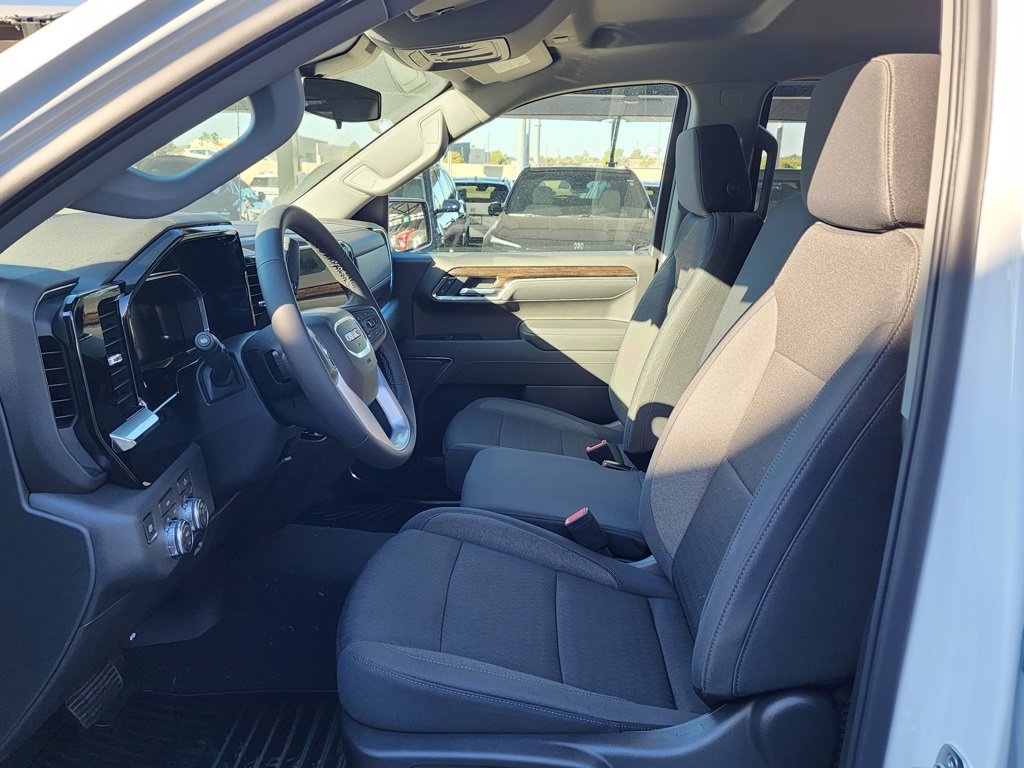New 2026 GMC Sierra 1500 Elevation image 17